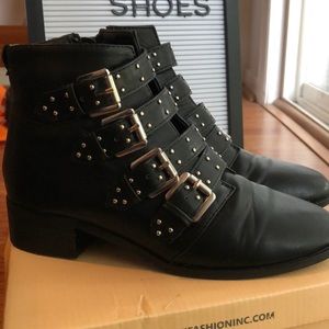Yoki Jannat buckle bootie